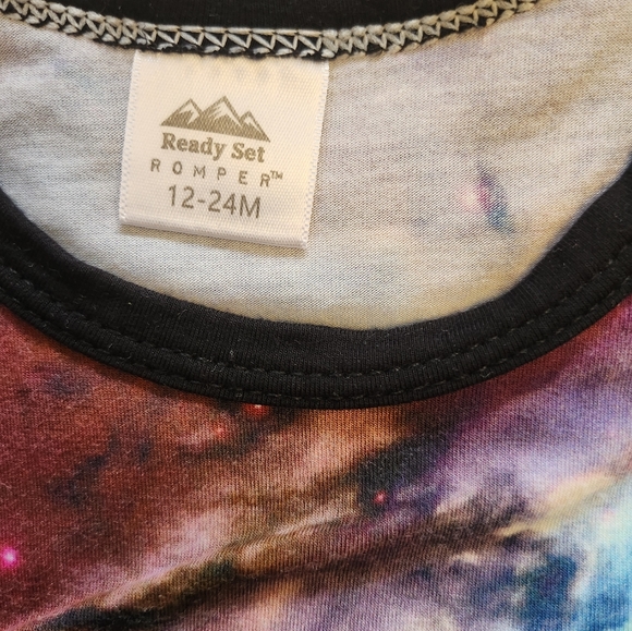 Ready Set Romper - Front Opening Short Sleeve Romper - Picture 3 of 4